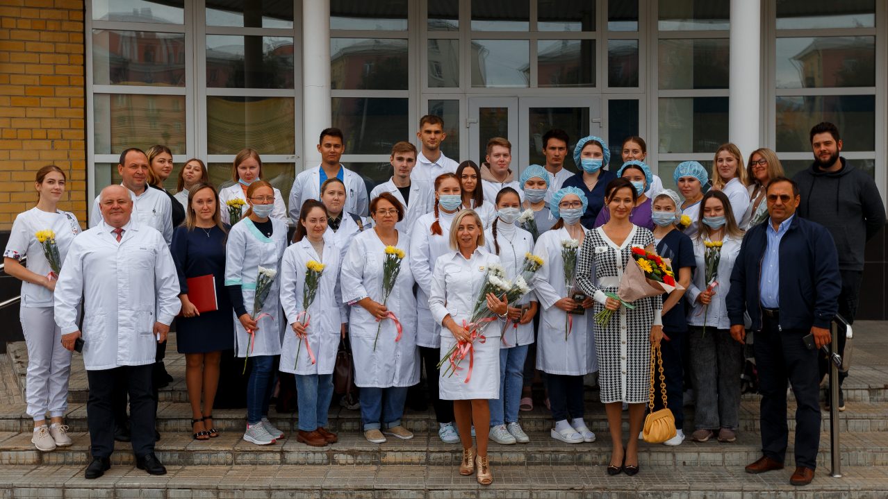 Сразу 52 молодых специалиста пришли работать в медучреждения Каменска-Уральского