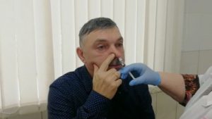 В Каменске-Уральском начали прививать против коронавируса интерназально
