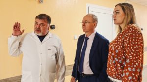 В городской больнице Каменска-Уральского усилили мониторинг за состоянием крайне тяжёлых пациентов